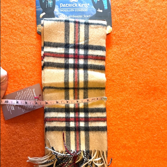 Patrick King Woolen Company Thompson camel 100% lambswool tartan scarf NWT - Picture 9 of 9